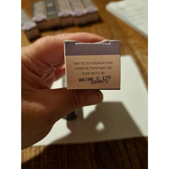 Mary Kay TimeWise Matte 3D Foundation Beige C170 New in Box - Picture 3 of 3